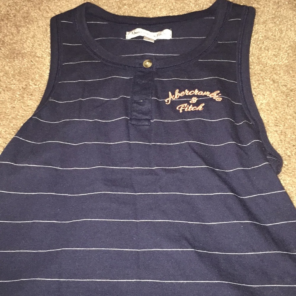 cropped Abercrombie And Fitch tank!!